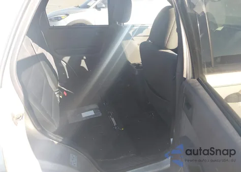 2011 Ford Escape Xlt from USA, damaged, VIN 1FMCU0DG7BKA31127